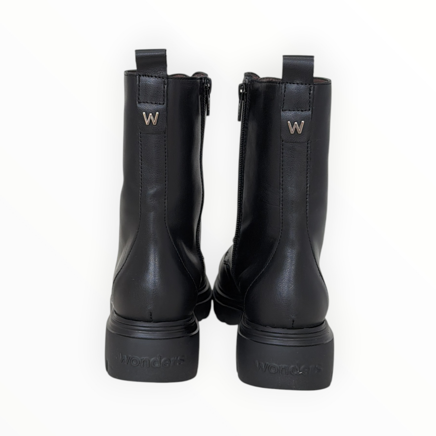 WONDERS | ALICE | BLACK LEATHER