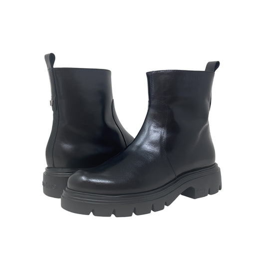 WONDERS | OREGON | BLACK LEATHER